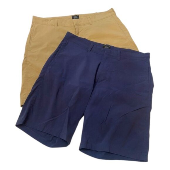 J. Crew Men's Flat Front Shorts in Navy and Tan Size 31/30 - 2748 - Picture 1 of 7